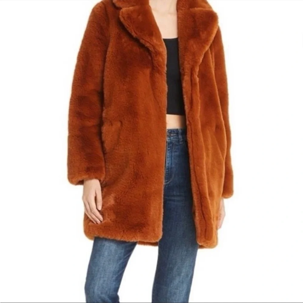 MKT Studio Masolin Faux Fur, Size 36 - Picture 2 of 10